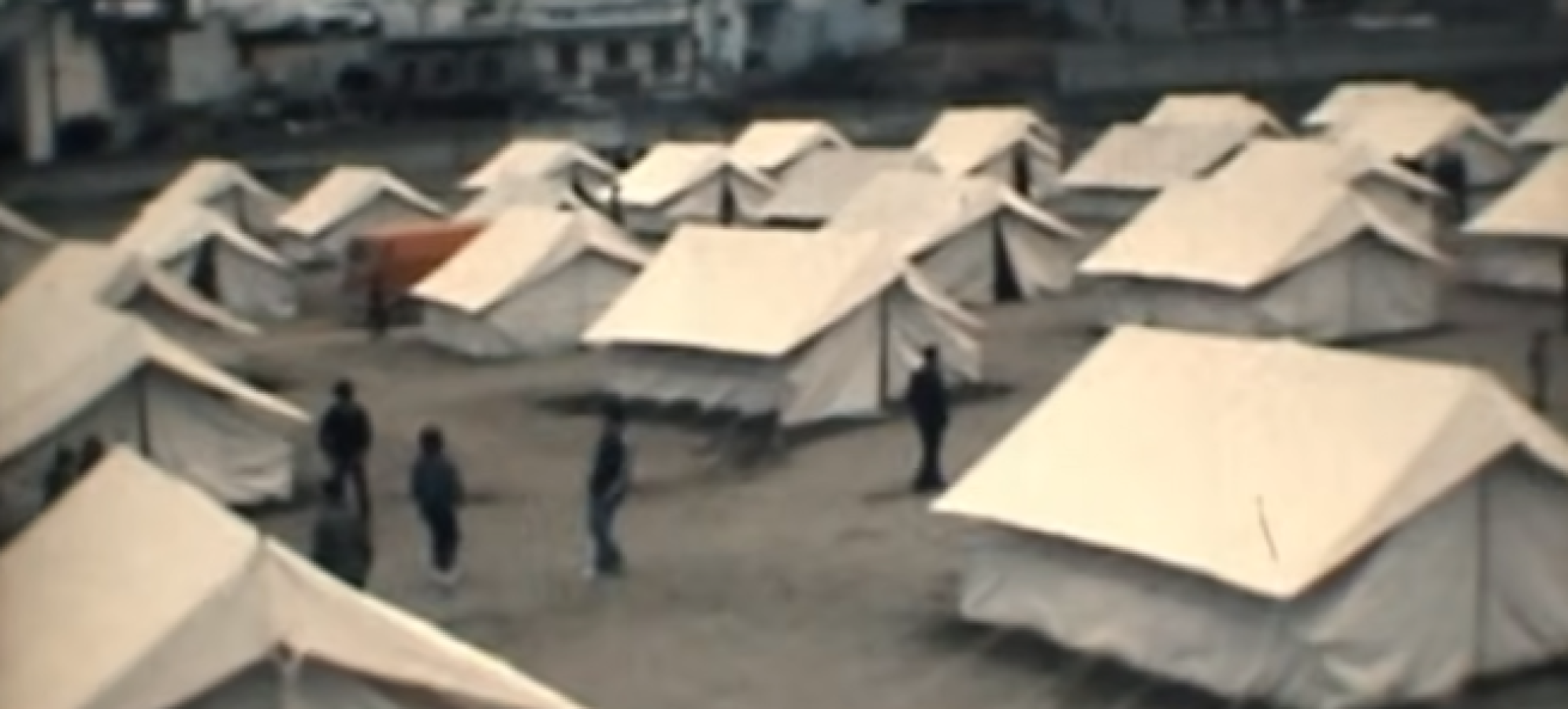 Αδημοσίευτα πλάνα από τον σεισμό του 1981 στην Κορινθία – Μια συγκλονιστική μαρτυρία που βλέπει το φως της δημοσιότητας [Βίντεο]